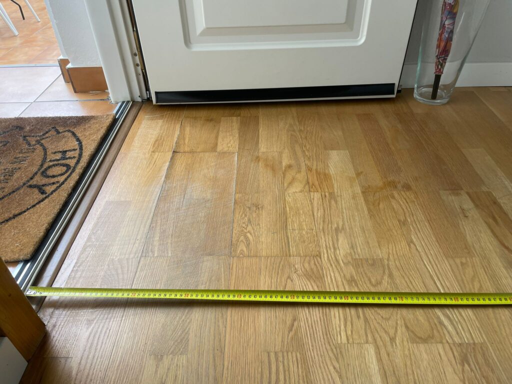 suelo madera mojado