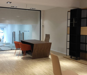 parquet industrial. Barniz al agua mate